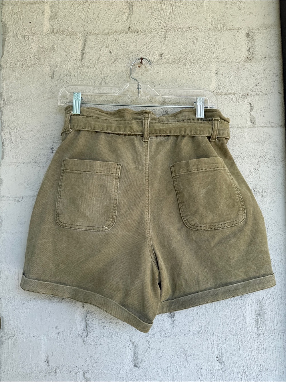 LOFT Olive Denim Paperbag Waist Belted Mom Shorts Size Medium - Picture 6 of 10